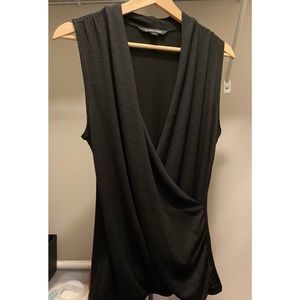NWOT front ruched knit top